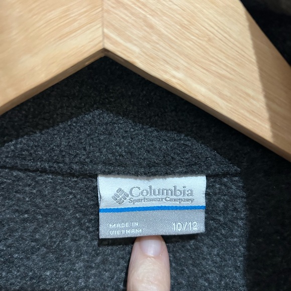 Columbia Gray Black Full-Zip Fleece Jacket Side Zip Pockets Boys Size 10-12 - Picture 5 of 8